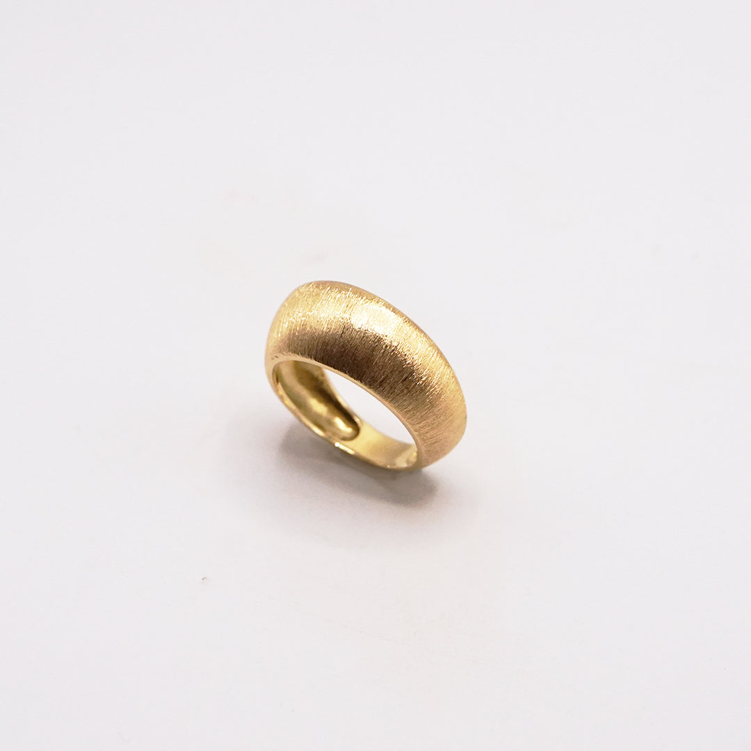 Gold ring