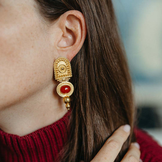 Cabochon-cut carnelian earrings